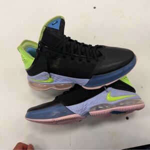 LeBron XLX low 19 Black/Neon Green Athletic Basketball Shoes